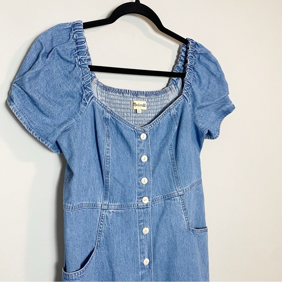 Madewell Denim Puff Sleeve Mini Dress in Dawnshire Wash - Picture 5 of 12